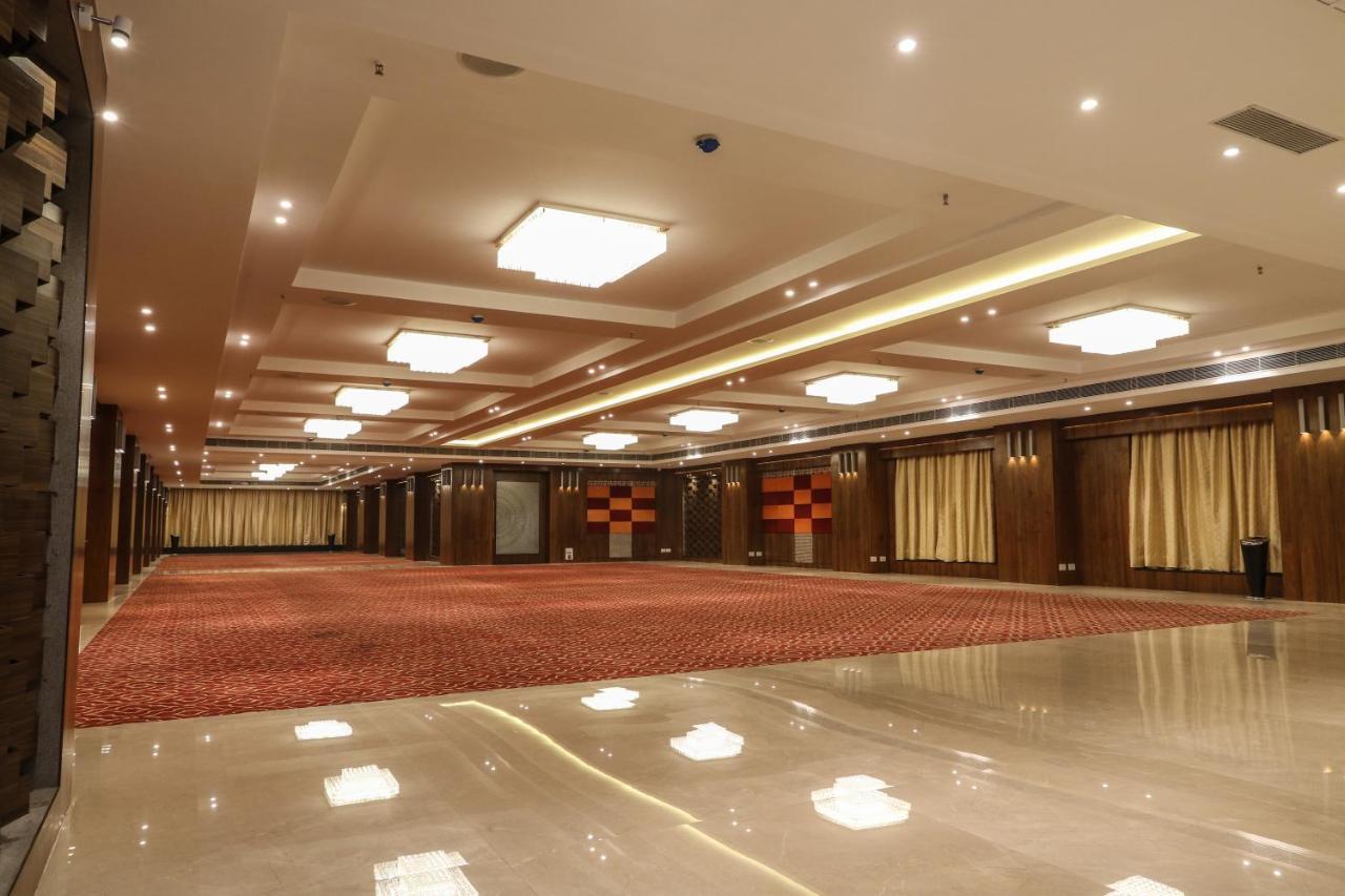 The Grand Asansol Hotel Екстериор снимка