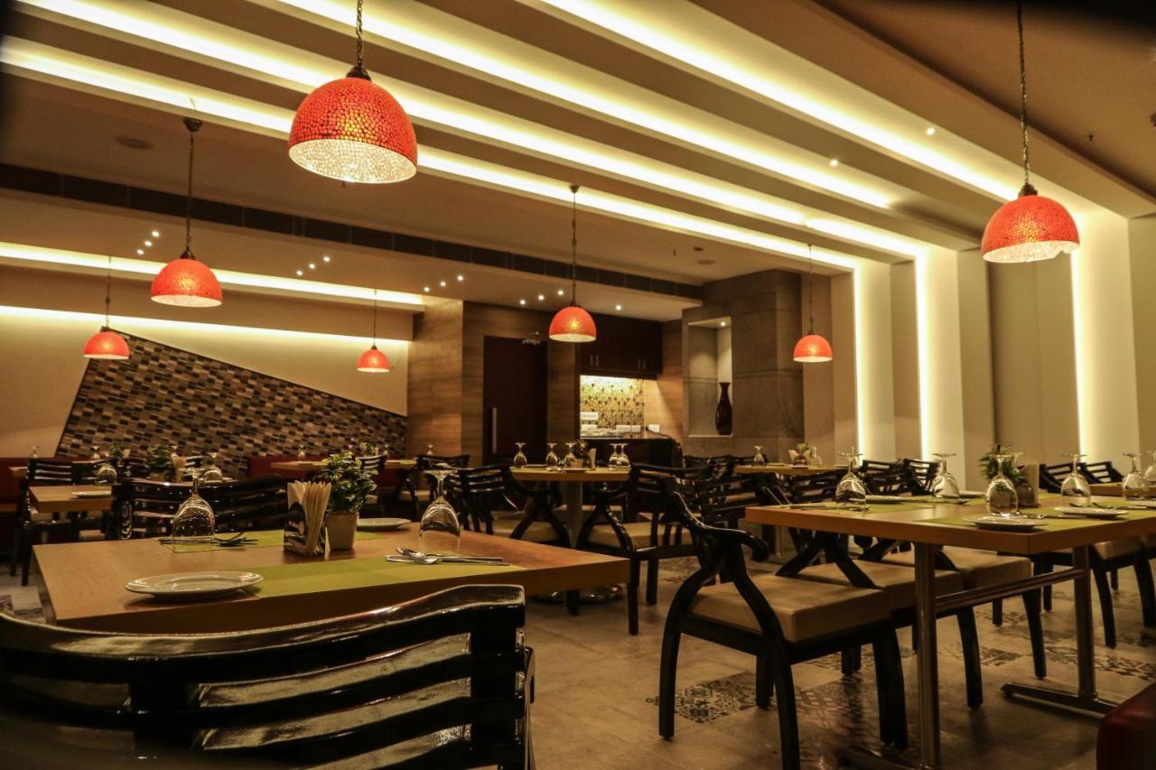 The Grand Asansol Hotel Екстериор снимка